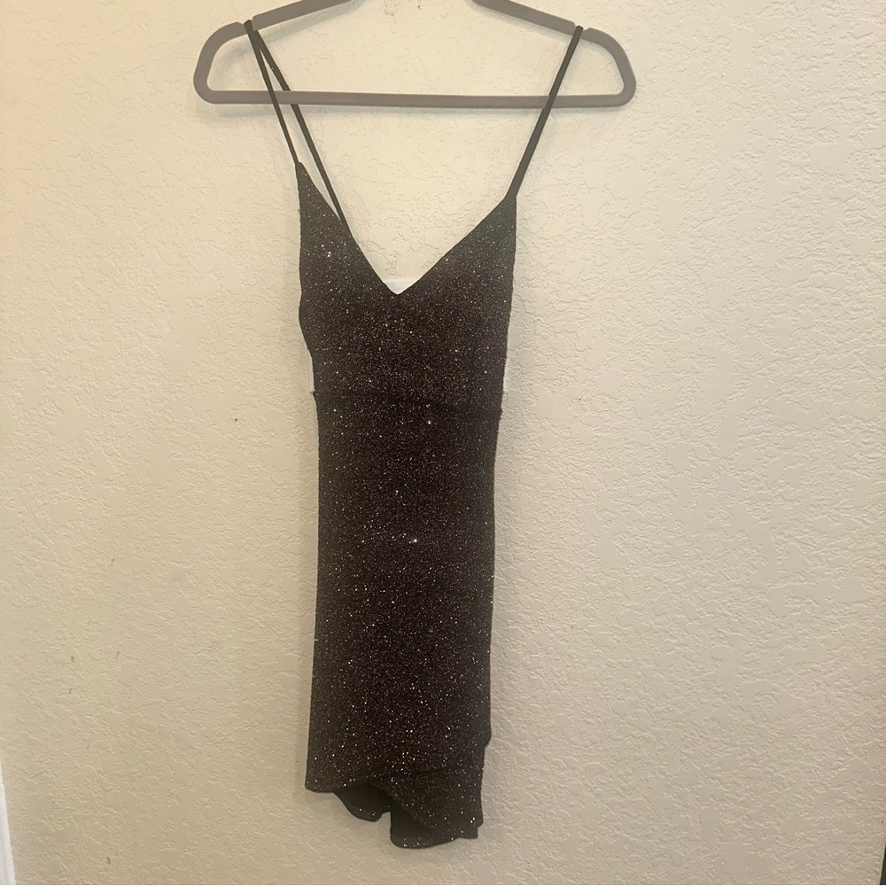 NEW Windsor Medium Black & Silver Shimmer Formal Cocktail Homecoming Mini Dress